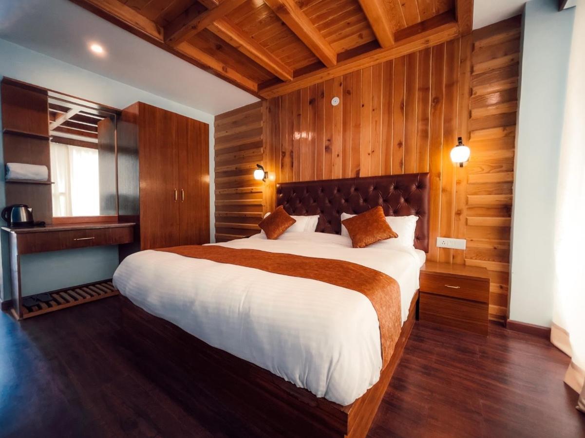 Winterline Resort Near Mall Road Manali - Centrally Heated & Air Cooled Exterior foto
